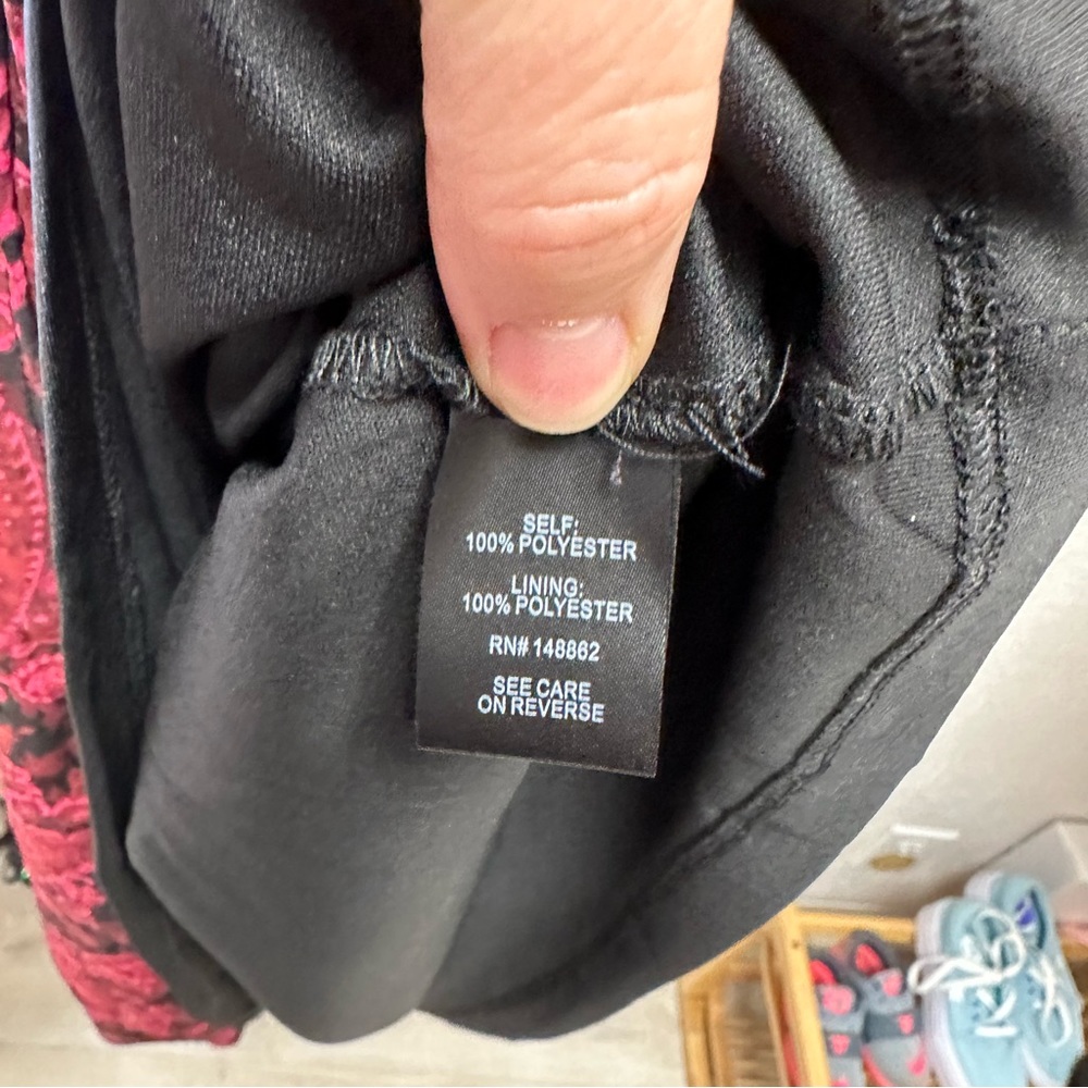 Torrid black and red paisley chiffon dress - Picture 7 of 10